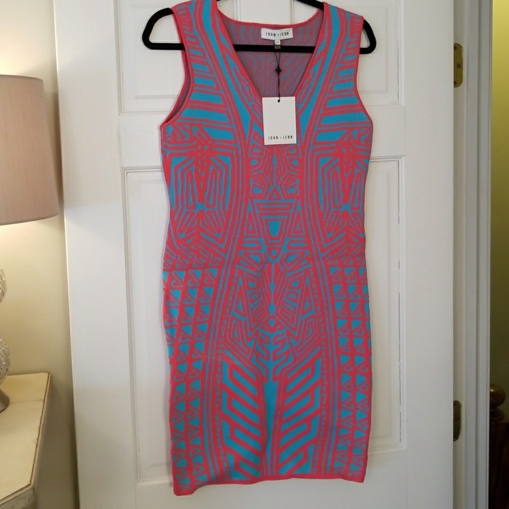 Dress - Picture 2 of 7